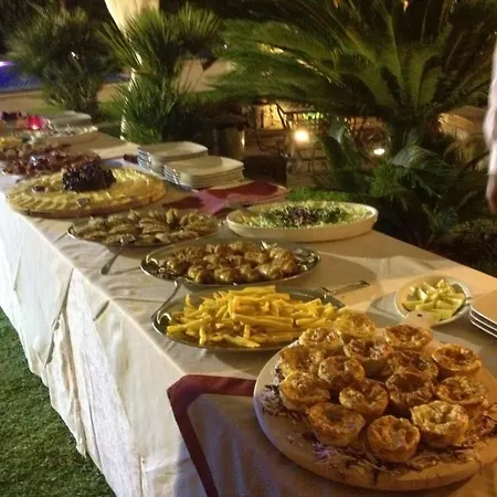 I Rustici Aparthotel 3*